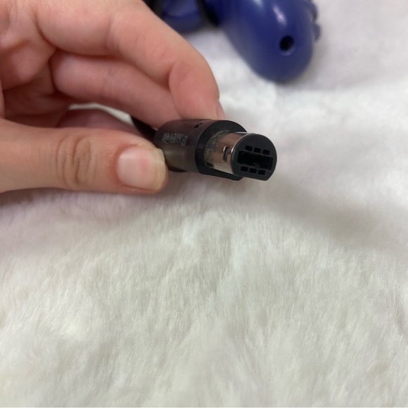 MadCatz GameCube purple Nintendo controller - Picture 11 of 12